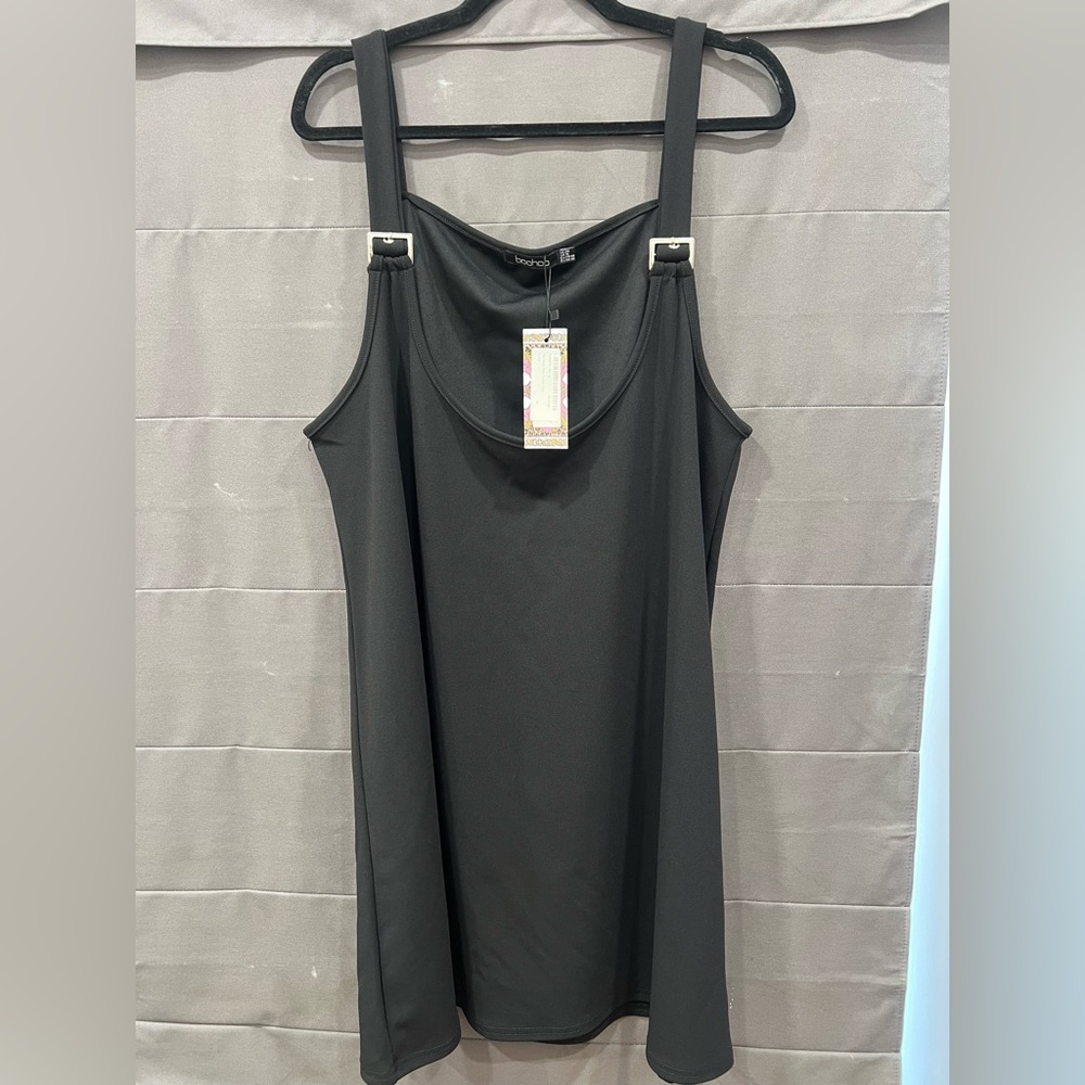 Boohoo Black Mini Dress - Adustable Straps